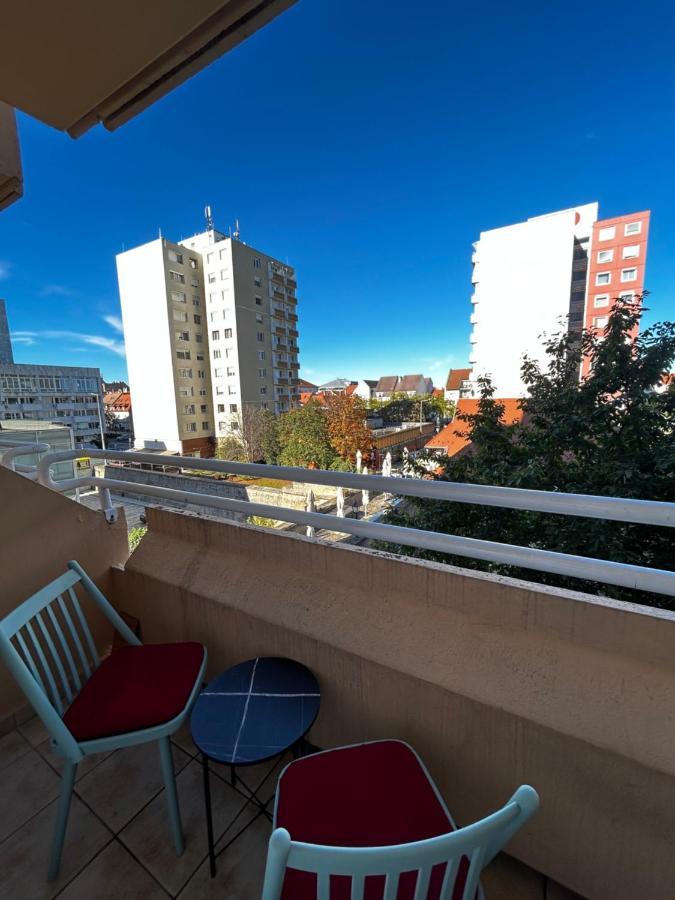 Backstage Apartment Gyor Exterior photo